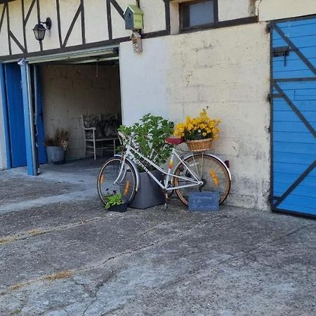 La Cle Des Champs Bed & Breakfast Asnieres  ภายนอก รูปภาพ