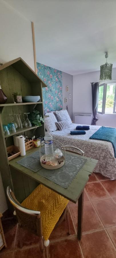 La Cle Des Champs Bed & Breakfast Asnieres  ภายนอก รูปภาพ